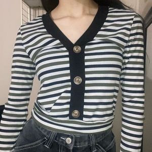 Long sleeve stripe shirt